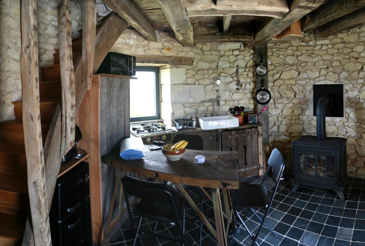 Le Moulin De La Motte Baudoin Noyers-sur-Cher Exterior foto